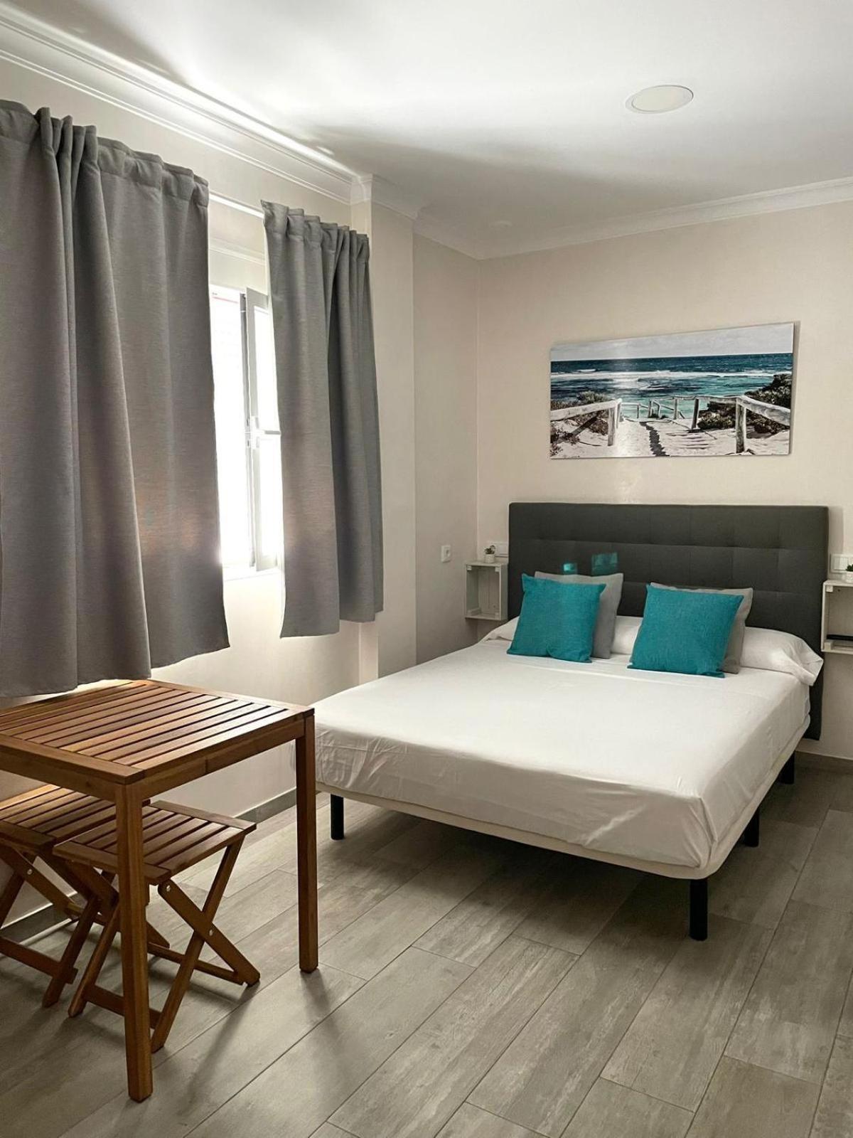Hostal La Tarayuela Barbate Extérieur photo