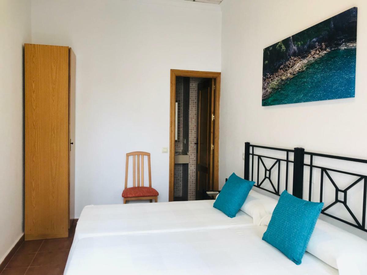Hostal La Tarayuela Barbate Extérieur photo